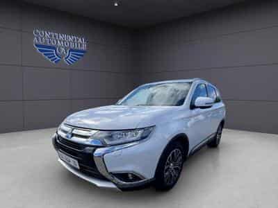 Mitsubishi Outlander Outlander 4x4 KLIMA,NAVI,PDC,360CAM,SHZ,XENON,BT (2017) - Photo 1