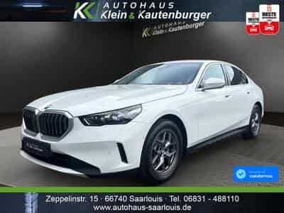 BMW 520 520d +AHK+MEMORY+360°+LENKRADHZG.+SITZBELÜFT.+ (2024) - Foto 1