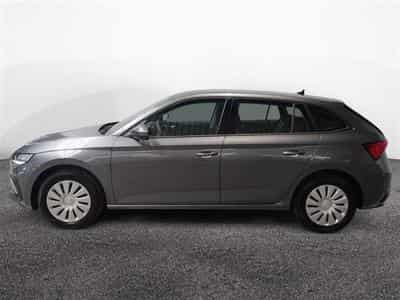 Skoda Scala 1.0 TSI 95cv Clever CARPLAY / FULL LED / PDC AR (2026) - Foto 3