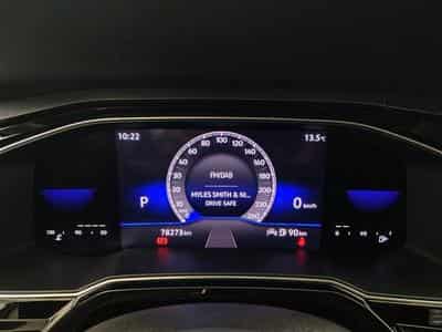 VW Taigo 1.0 TSI 110cv DSG Style CARPLAY / FULL LED / KEYLESS / JA 17 (2022) - Foto 10