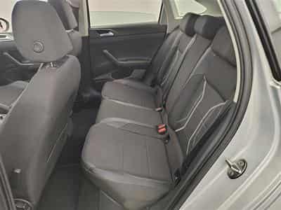 VW Taigo 1.0 TSI 110cv DSG Style CARPLAY / FULL LED / KEYLESS / JA 17 (2022) - Foto 13