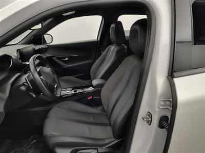 Peugeot 2008 1.2 PureTech 130Cv EAT8 Allure S-CUIR / NAVI / FULL LED (2023) - Foto 7