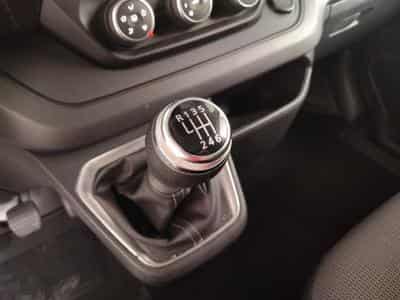 Renault Trafic 2.0 Blue dCi L1 Zen S/S (2024) - Foto 12