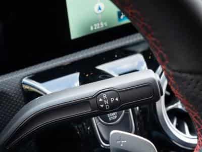 Mercedes A 180 A 180 d PACK AMG NAVI / S-CUIR / FULL LED (2021) - Foto 12