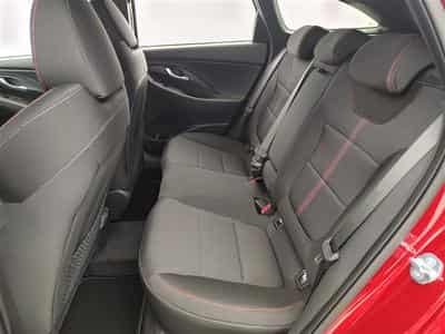 Hyundai i30 Combi 1.0 T-GDi 115cv N-Line NAVI / FULL LED / CAMERA / JA17 (2026) - Foto 13