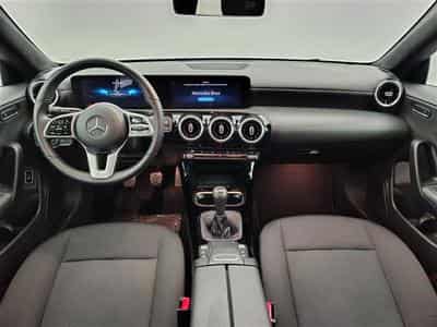 Mercedes CLA 180 180d Business Solution NAVI/FULL LED/JA16/PDC AV AR (2021) - Foto 8