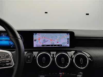 Mercedes CLA 180 180d Business Solution NAVI/FULL LED/JA16/PDC AV AR (2021) - Foto 11