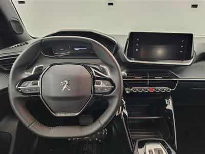 Peugeot 2008 1.2 PureTech STYLE 131cv EAT8 / NAV (2023) - Foto 9