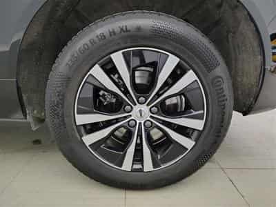 Volvo XC60 2.0 T6 PHEV AWD Inscription CUIR/NAVI/TO PANO/JA18 (2021) - Foto 6