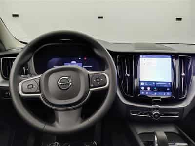 Volvo XC60 2.0 T6 PHEV AWD Inscription CUIR/NAVI/TO PANO/JA18 (2021) - Foto 9