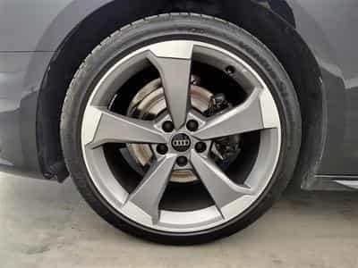 Audi A4 Avant 35 TFSI S-Line Competition S-Tronic Navi / Led / Pano (2024) - Photo 6