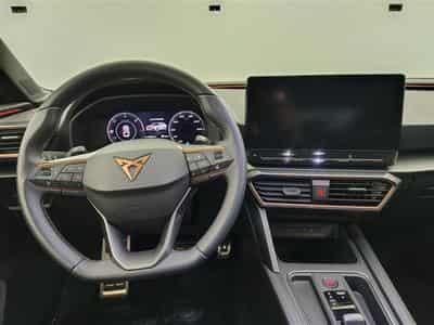 Cupra Leon ST 1.4 e-Hybrid DSG PHEV NAVI / FULL LED / CAMERA (2022) - Photo 9