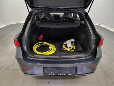 Cupra Leon ST 1.4 e-Hybrid DSG PHEV NAVI / FULL LED / CAMERA (2022) - Photo 14