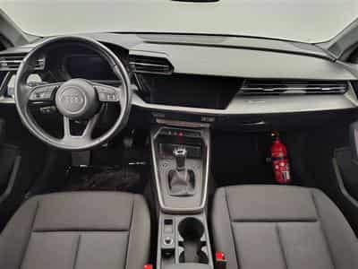 Audi A3 30 TDi Navi Cockpit / Led / PDC (2023) - Foto 8