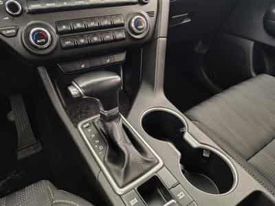 Kia Sportage 1.6 CRDi MHEV Business Line DCT (2020) - Foto 12