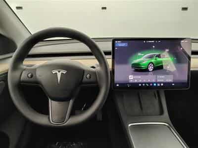 Tesla Model Y Standard Range RWD NAVI / FULL LED / CUIR / PANO / CAMERA360 (2024) - Photo 9