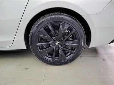 Peugeot 508 1.2 PureTech GT EAT8/S-CUIR/NAVI/LED/JA18/PDC/CAMERA (2021) - Foto 6