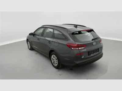 Hyundai i30 Combi 1.0 T-GDi DCT Twist NAVI / FULL LED / CAMERA (2026) - Foto 2
