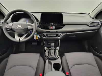 Hyundai i30 Combi 1.0 T-GDi DCT Twist NAVI / FULL LED / CAMERA (2026) - Foto 8