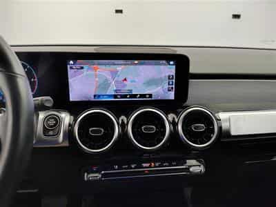 Mercedes GLB 180 **AUTO/NAVI/CARPLAY/CAMERA/7PLACES/SG CH** (2023) - Foto 10