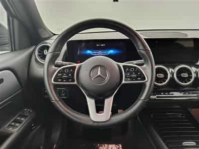 Mercedes GLB 180 **AUTO/NAVI/CARPLAY/CAMERA/7PLACES/SG CH** (2023) - Foto 8