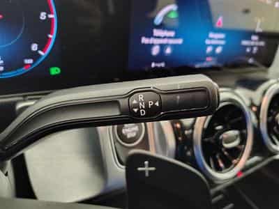 Mercedes GLB 180 **AUTO/NAVI/CARPLAY/CAMERA/7PLACES/SG CH** (2023) - Foto 11