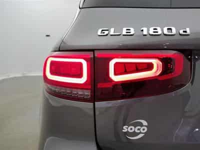 Mercedes GLB 180 **AUTO/NAVI/CARPLAY/CAMERA/7PLACES/SG CH** (2023) - Foto 15