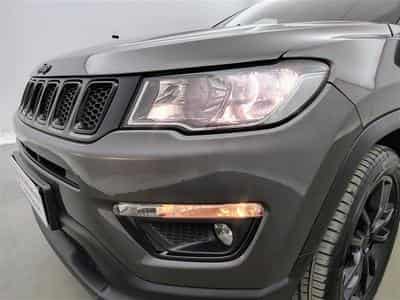 Jeep Compass 1.3 Turbo 150cv DCT Night Eagle NAVI / FULL LED / CAMERA (2021) - Foto 15