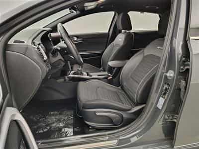 Kia ProCeed 1.0 T-GDI 120Cv GT-Line NAVI / CARPLAY / FULL LED / S-CUIR (2023) - Foto 7