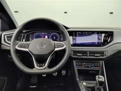 VW Taigo 1.0 TSI R-Line NAVI/TO PANO/FULL LED/JA18/PDC (2022) - Foto 9