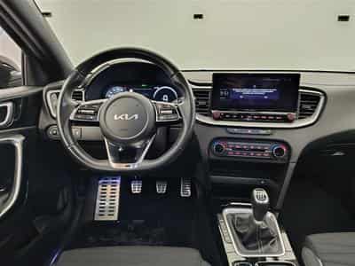 Kia Ceed Ceed 1.0 T-GDi GT-Line ISG (2022) - Photo 9
