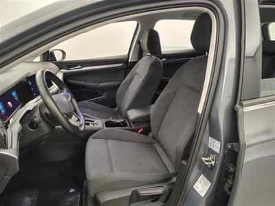 VW Golf 1.0 eTSI Life DSG NAVI / FULL LED / CARPLAY (2023) - Foto 7