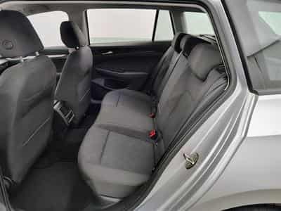 VW Golf 1.0 TSI Life NAVI/FULL LED/JA/PDC (2024) - Foto 13
