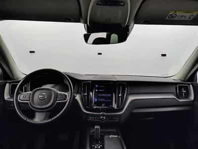 Volvo XC60 2.0 B4 Momentum Pro Gear. (2021) - Foto 8