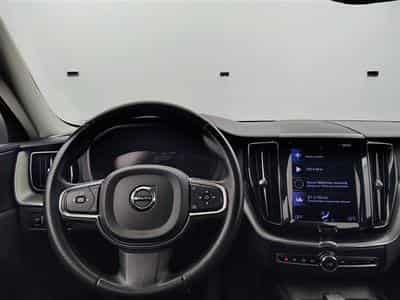 Volvo XC60 2.0 B4 Momentum Pro Gear. (2021) - Foto 9