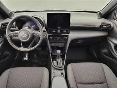 Toyota Yaris Cross 1.5i VVT-i Hybrid E-CVT CARPLAY / CAMERA / FULL LED / ALU17" (2026) - Foto 8
