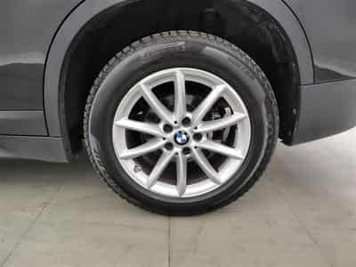 BMW X1 1.5 dA sDrive16 NAVI / CLIM / TOIT PANO (2021) - Photo 6