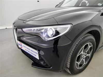 Alfa-Romeo Stelvio 2.2 MJD AT8 Q4 Super NAVI / FULL LED / CAMERA / JA 17" (2023) - Foto 15