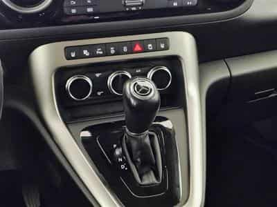 Mercedes T-Class 180d 7G-Tronic Family CUIR / NAVI / FULL LED / CAMERA / ALU (2022) - Foto 12