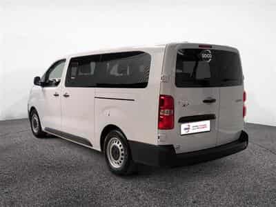 Toyota Proace 2.0 D-4D 145Cv 8PL CLIM / TEL / PDC AR (2025) - Photo 2