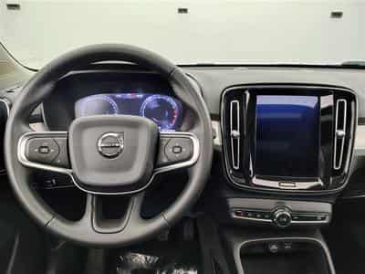 Volvo XC40 1.5 T3 Momentum Pro S-CUIR/NAVI/TO PANO/FULL LED/JA/PDC (2019) - Foto 9