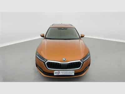 Skoda Octavia 2.0 TDi 115Cv DSG7 Ambition CARPLAY / ALU / PDC (2023) - Foto 4