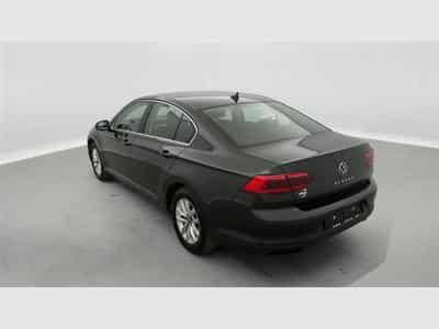 VW Passat 2.0 TDi SCR Elegance Bus. DSG *NAVI/FULL LED/CARPLAY/CAM* (2021) - Foto 2