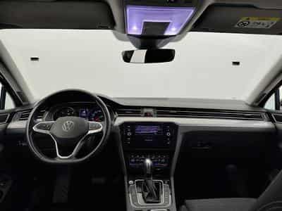 VW Passat 2.0 TDi SCR Elegance Bus. DSG *NAVI/FULL LED/CARPLAY/CAM* (2021) - Foto 8