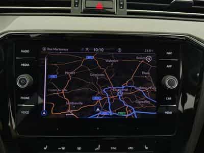 VW Passat 2.0 TDi SCR Elegance Bus. DSG *NAVI/FULL LED/CARPLAY/CAM* (2021) - Foto 11