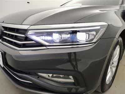 VW Passat 2.0 TDi SCR Elegance Bus. DSG *NAVI/FULL LED/CARPLAY/CAM* (2021) - Foto 15