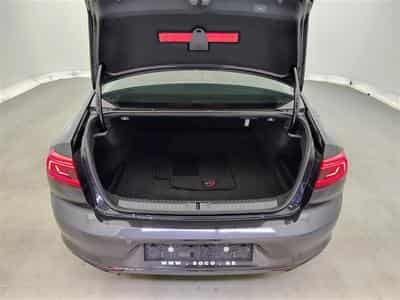 VW Passat 2.0 TDi SCR Elegance Bus. DSG *NAVI/FULL LED/CARPLAY/CAM* (2021) - Foto 14