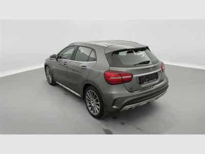 Mercedes GLA 180 GLA 180 *NAVI/CUIR/FULL LED/PDC AV-AR/S.CHAUFF* (2019) - Foto 2