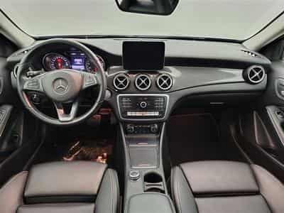 Mercedes GLA 180 GLA 180 *NAVI/CUIR/FULL LED/PDC AV-AR/S.CHAUFF* (2019) - Foto 8