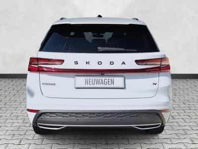 Skoda Kodiaq 1.5 TSI iV 150 kW Sportline (2026) - Foto 6